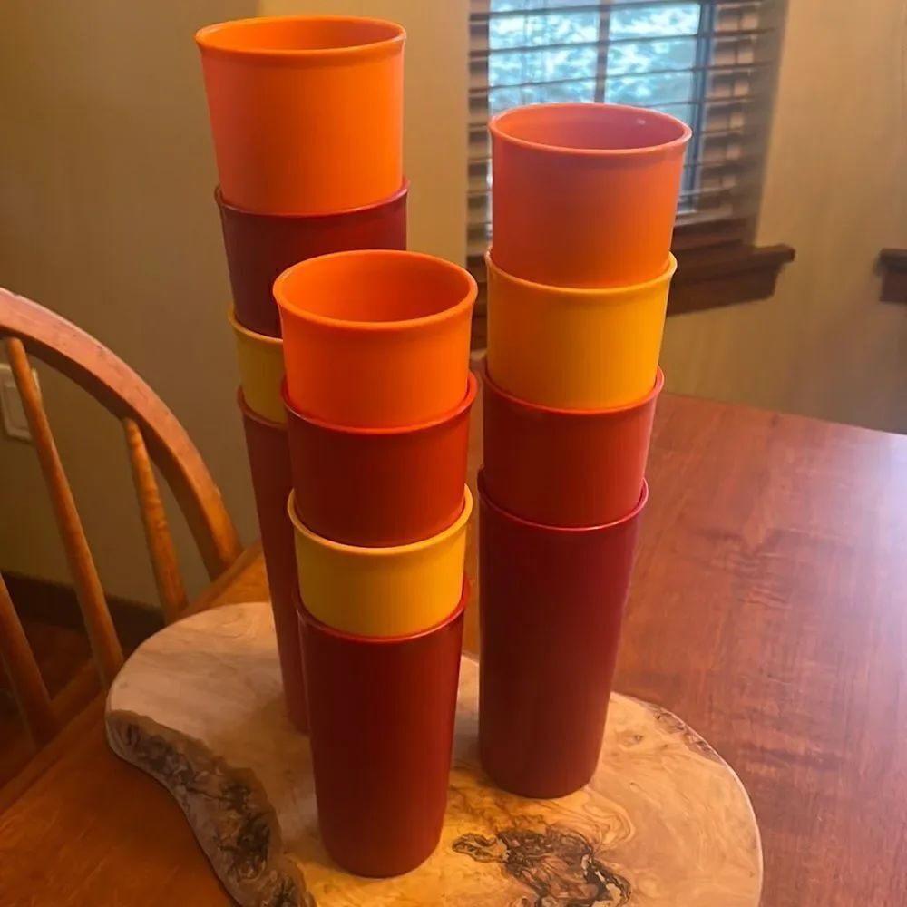 NEW Tupperware Harvest Tumbler Set